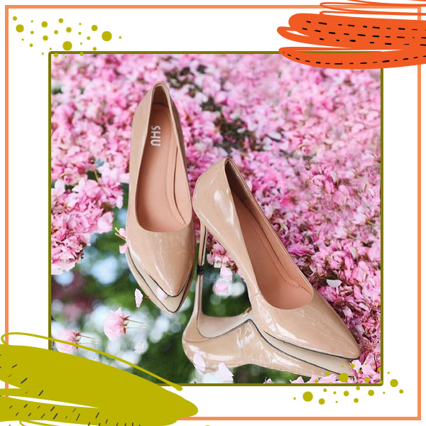 รองเท้าผู้หญิง