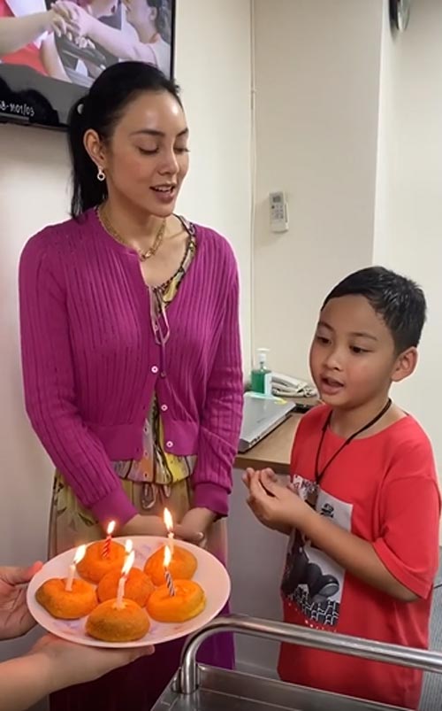 ตั๊ก บงกช น้องข้าวหอม