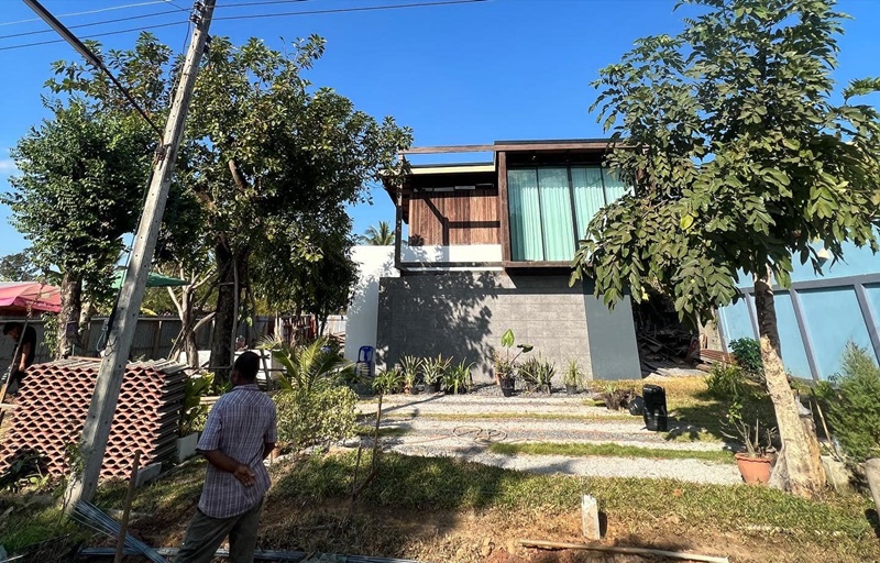 รีโนเวทบ้านไม้ 2 ชั้น งบ 7 แสน