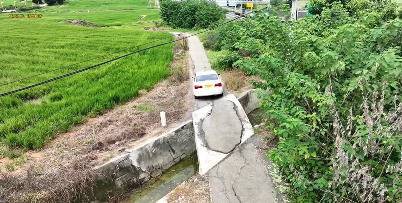 หลบรถเลนเดียว
