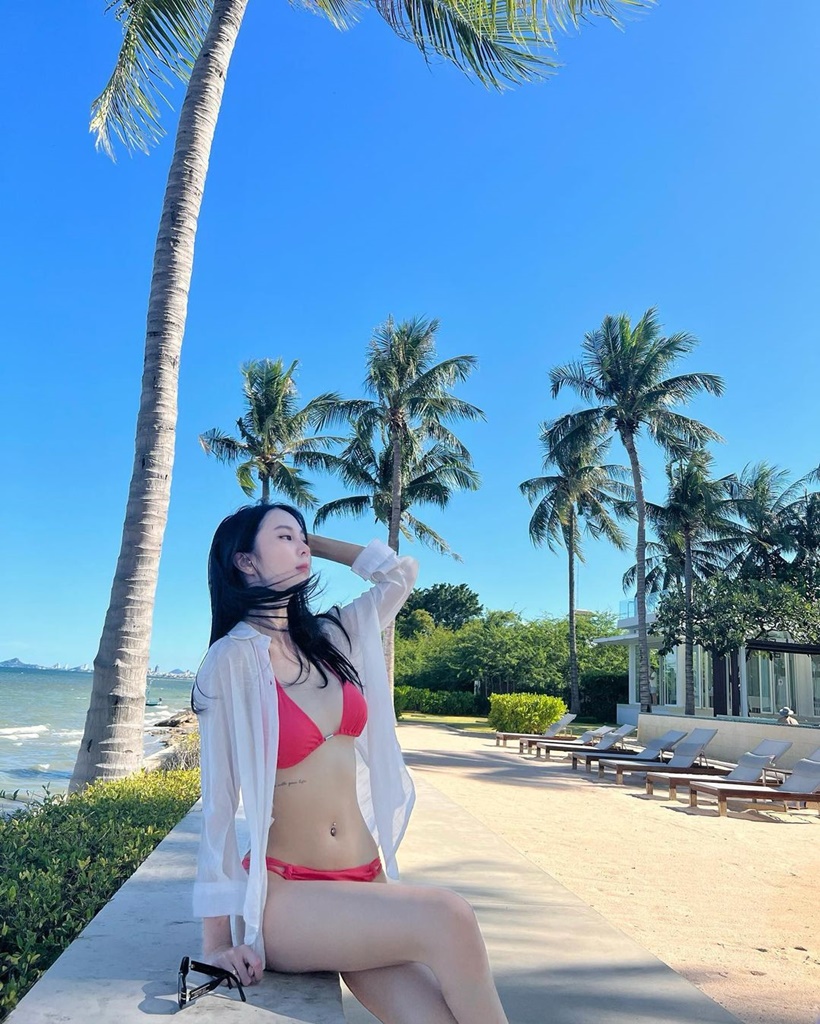 วีวี่ สรัณณัฏฐ์