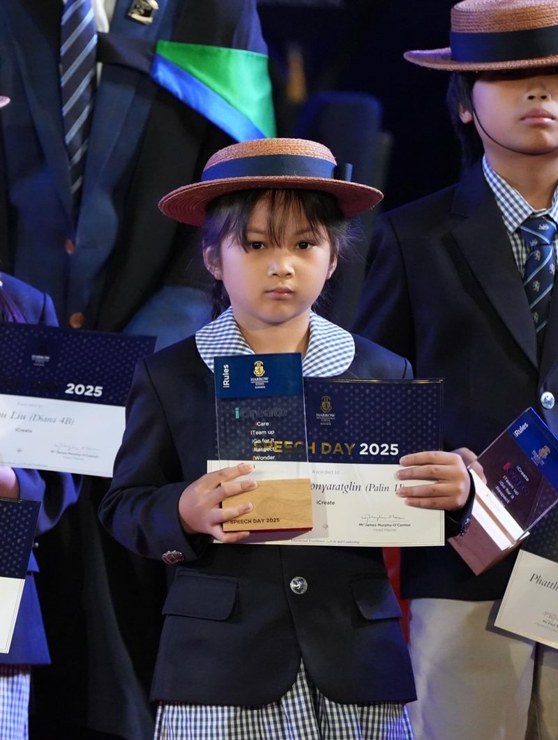 เป้ย ปานวาด เผยโมเมนต์อบอุ่น ป๊อป นิธิ มารวมตัว ร่วมยินดีความสำเร็จของ น้องปาลิน