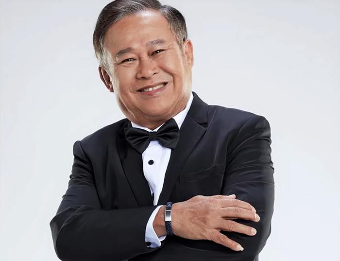 เป็ด เชิญยิ้ม