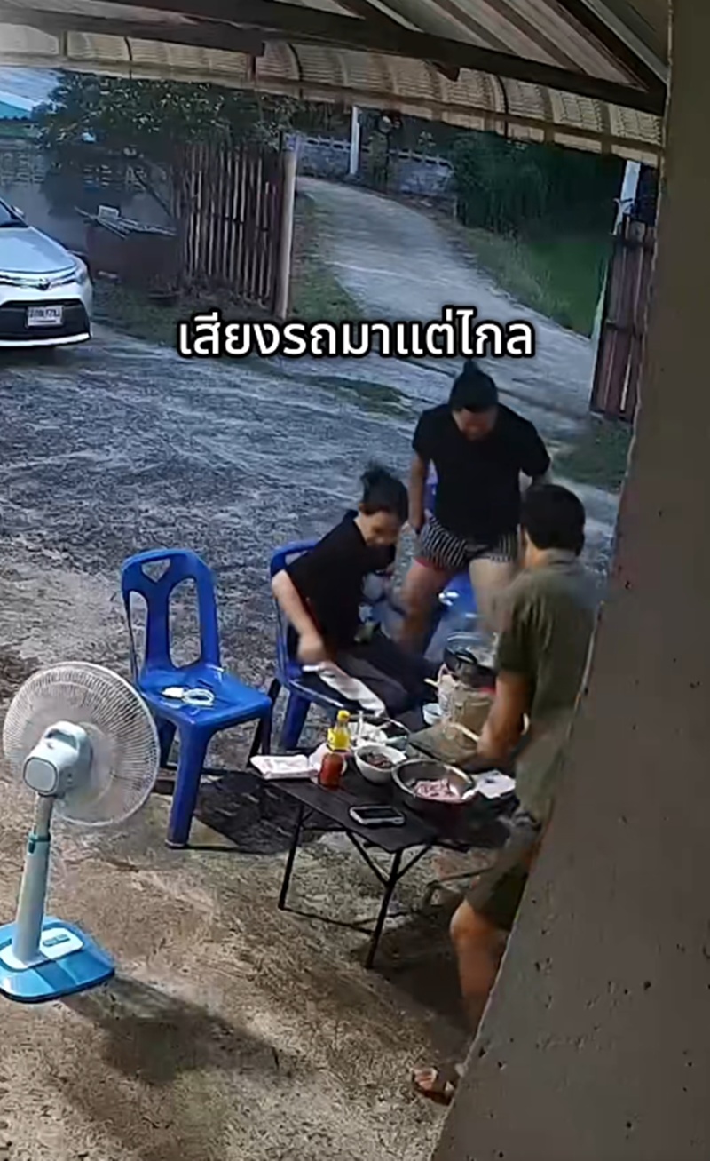 กินหมูกระทะ