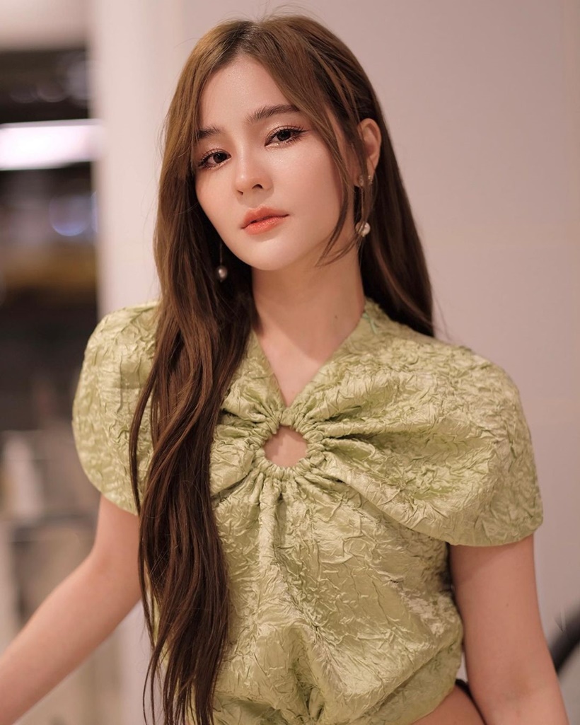 ออม สุชาร์