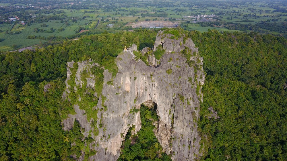 ภาพมุมสูง ถ้ำผาเจาะ หนองบัวลำภู