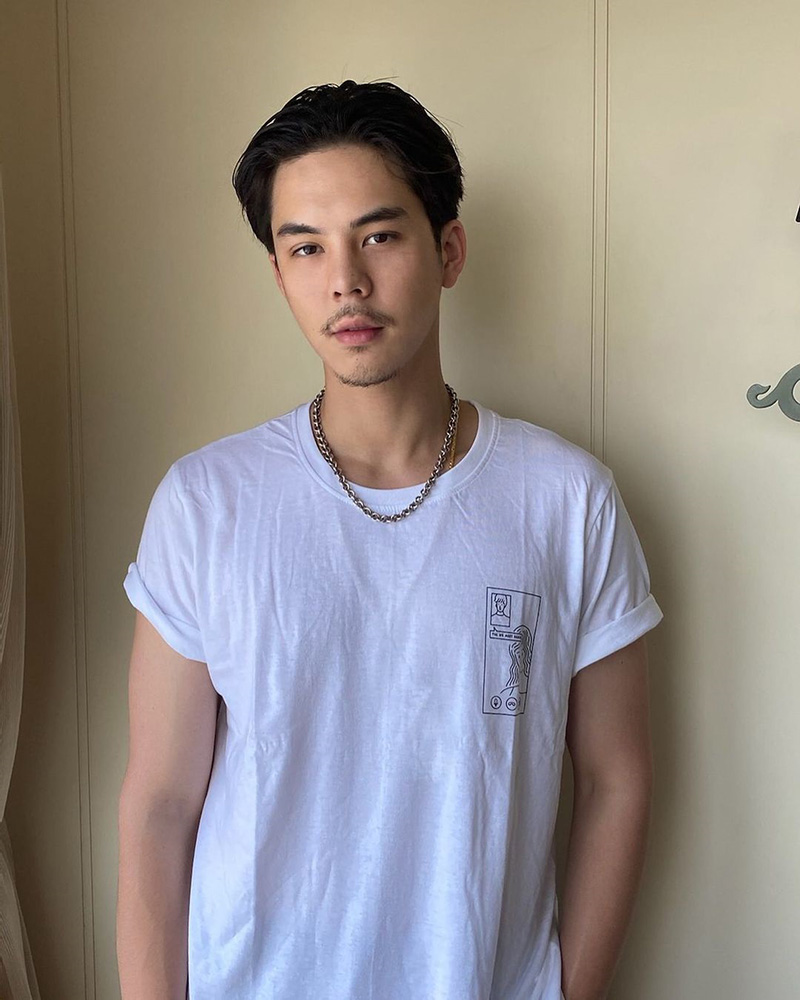 พีช พชร