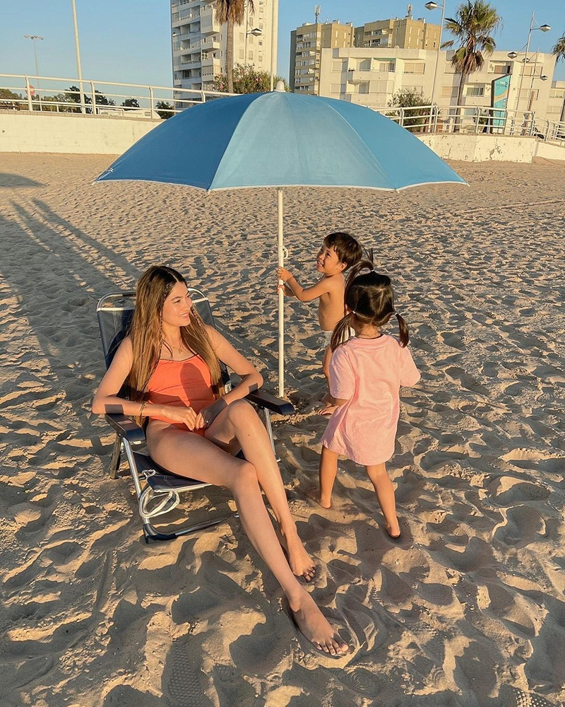 มาร์กี้ ราศรี ชุดว่ายน้ำ