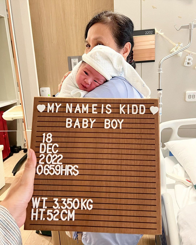 ถเมล์ คะนึงนิจ คลอดลูกคนแรกแล้ว