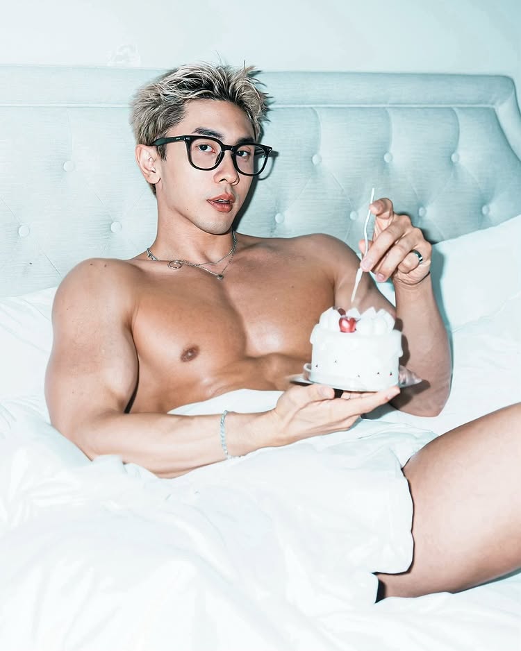 ณัฏฐ์ ทิวไผ่งาม อวดกล้ามแน่นฉลองวันเกิด หล่อฮอตฉ่า