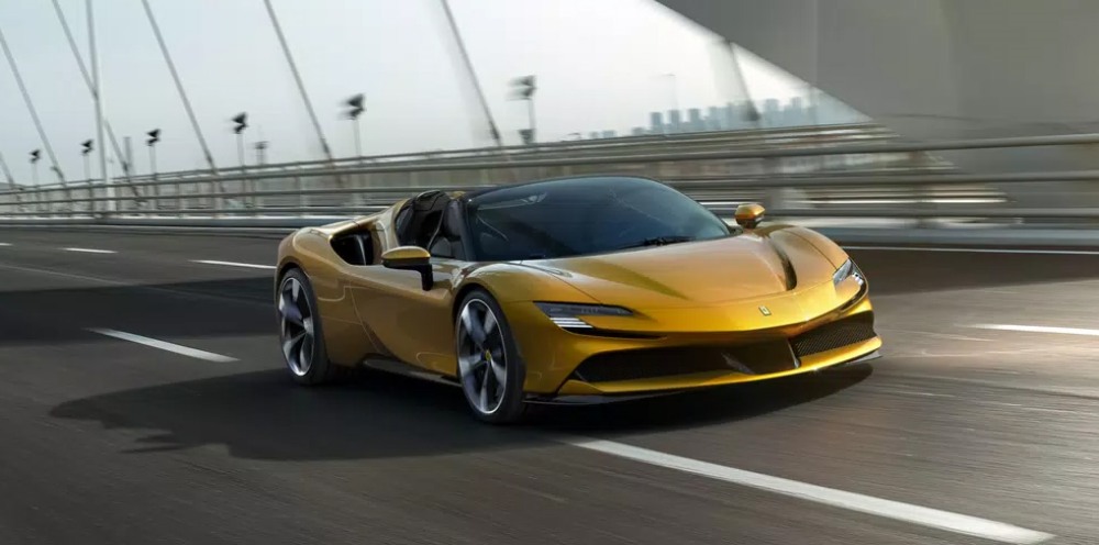 Ferrari SF90 Spider