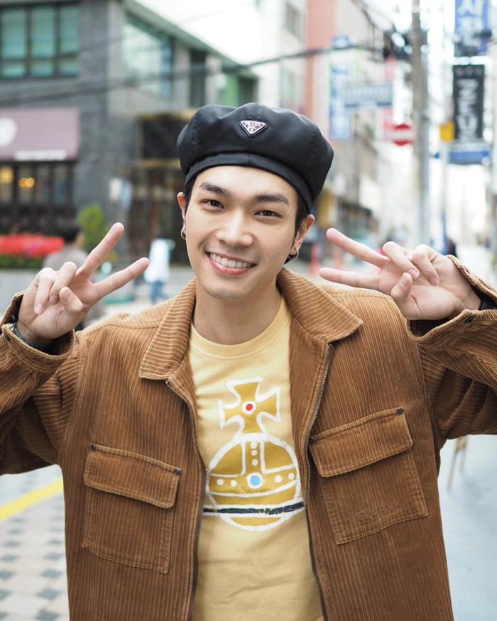 โอบ โอบนิธิ