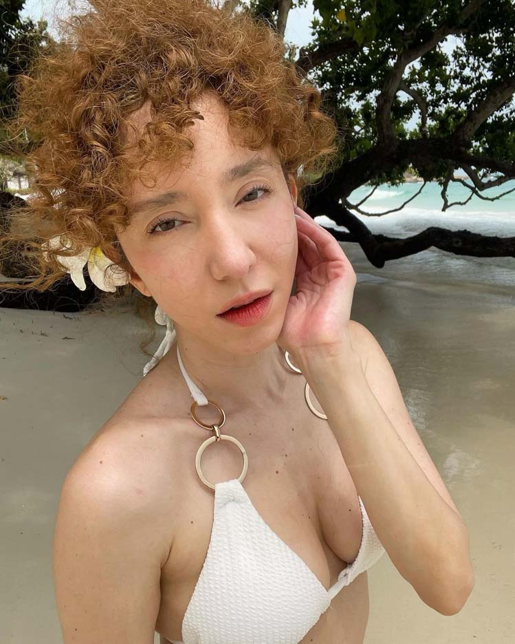 คลาวเดีย จักรพันธุ์