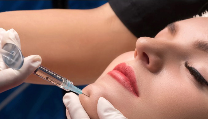 ฉีดฟิลเลอร์คาง