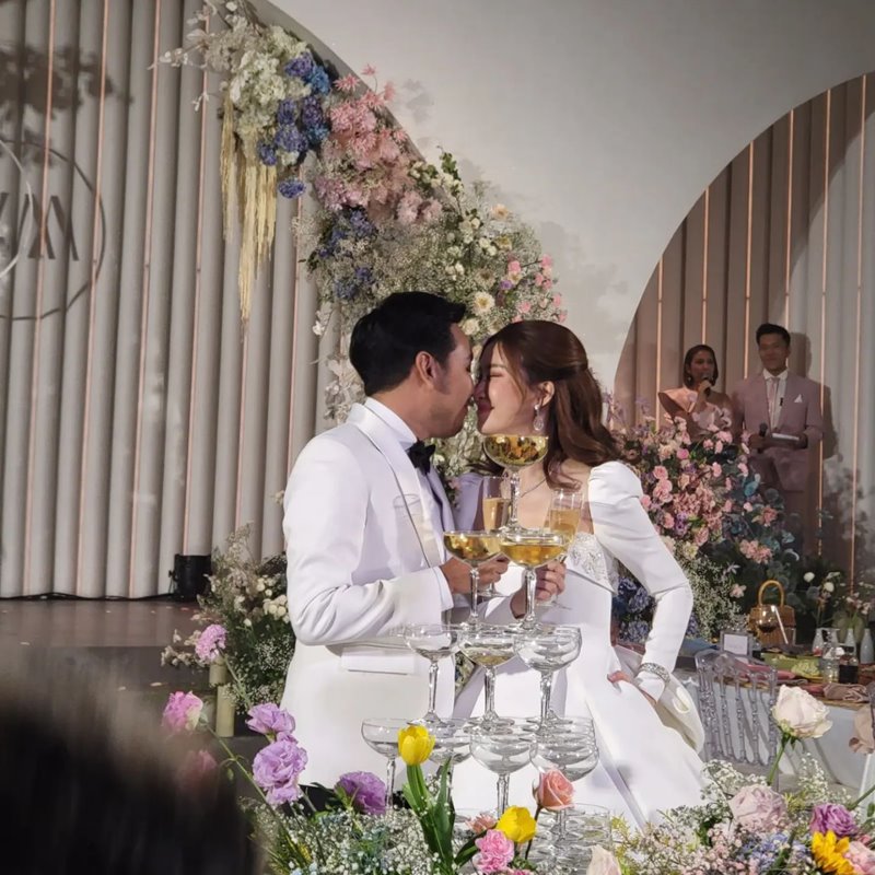 งานแต่ง เบลล์ เกิร์ลลี่ เบอร์รี่