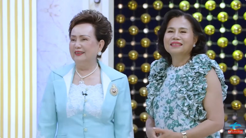 ชมพู่ อารยา