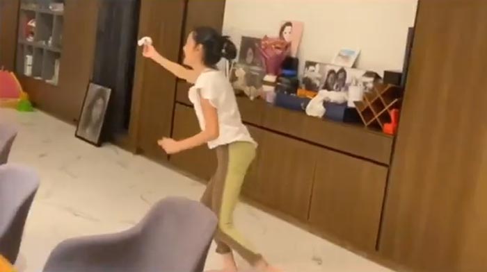 เจ เจตริน ครอบครัว