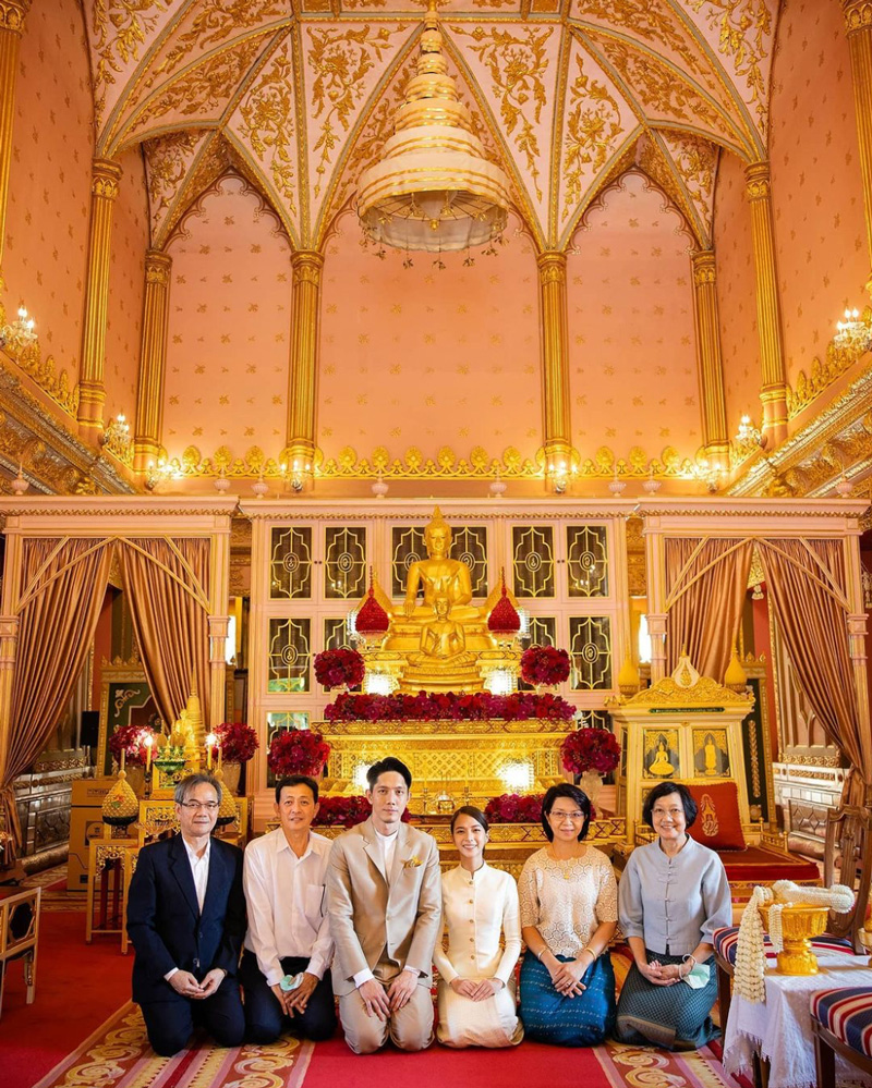 ปั๊บ ใบเตย