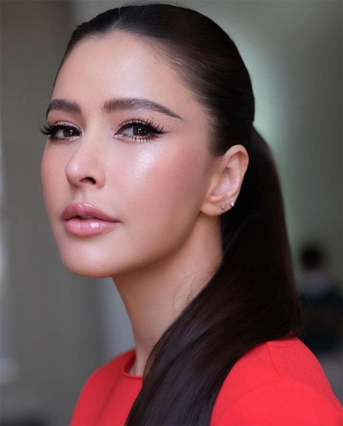 ศรีริต้า เจนเซ่น ดาราลูกครึ่งหญิง