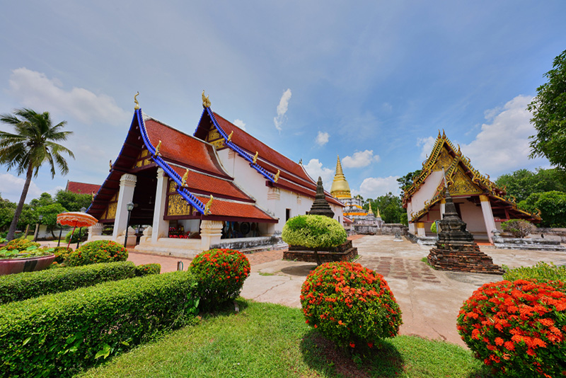 ที่เที่ยวเดือนพฤษภาคม 2568 วัดพระบรมธาตุทุ่งยั้ง จังหวัดอุตรดิตถ์