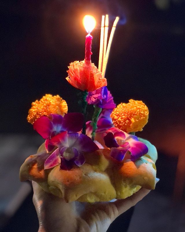 กระทงขนมปัง