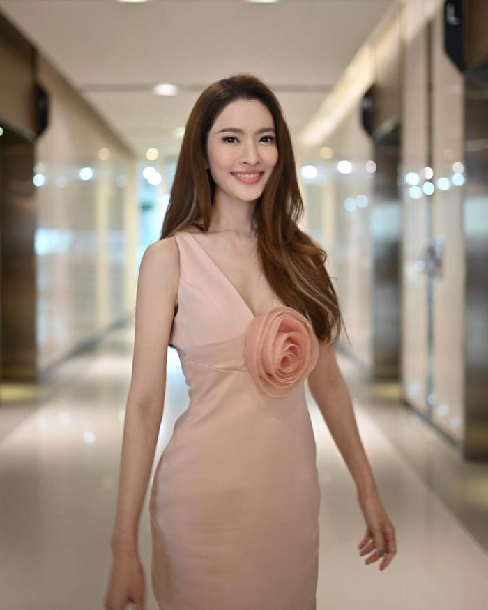 แอฟ ทักษอร