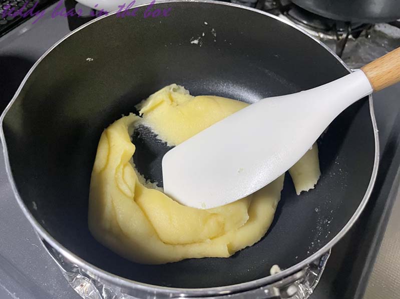 คุกกี้ชูครีม  