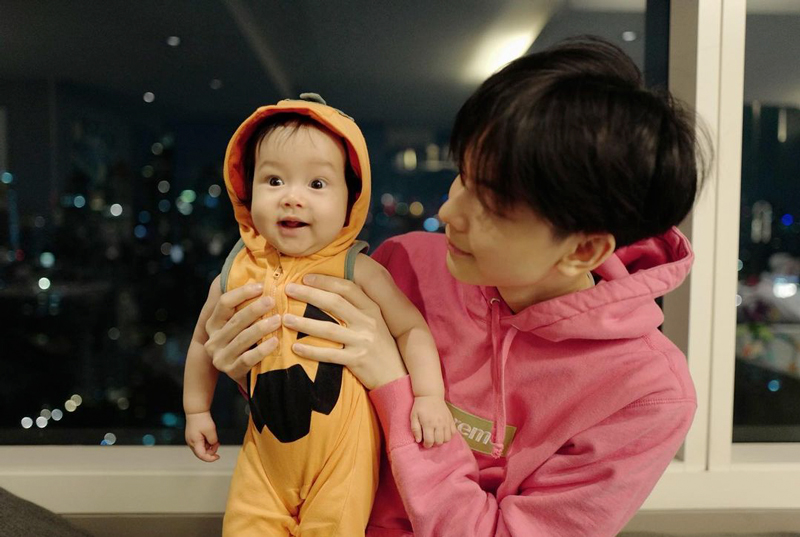 พี่อชิ น้องนาตาชา