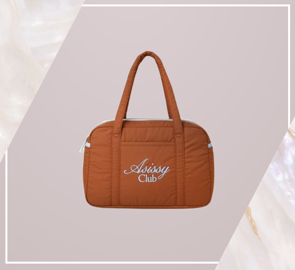 กระเป๋าสะพายสีน้ำตาล 2025 รวม 13 กระเป๋าดีไซน์สวยคลาสสิก แมตช์ง่าย จุของได้เพียบ