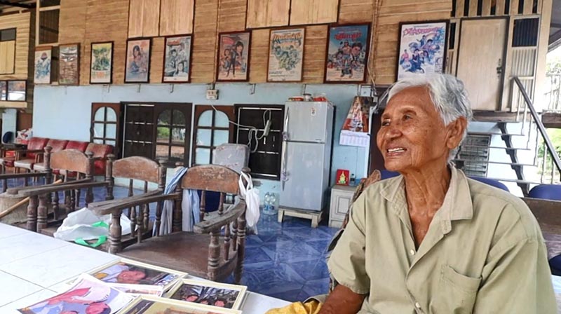 พี่สาว สรพงษ์ ชาตรี