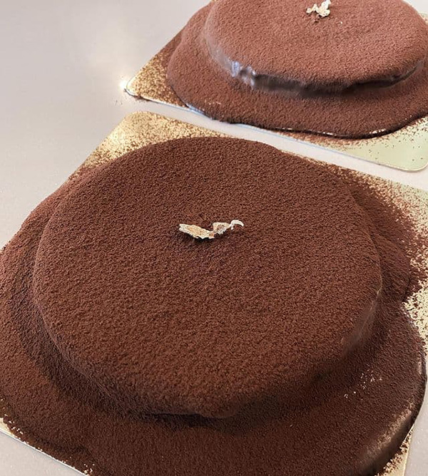 ร้านเค้กช็อกโกแลตลาวา