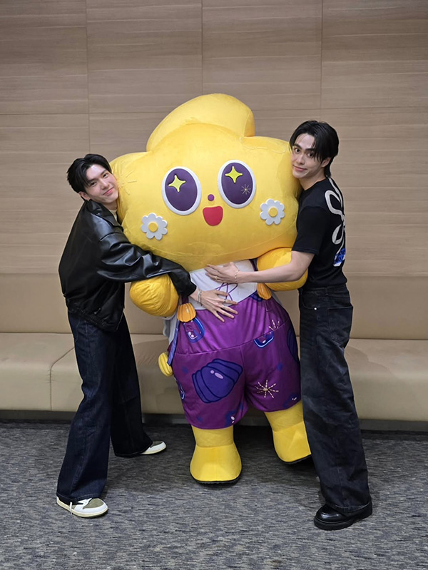 ตุ๊กตาด้อม gmm