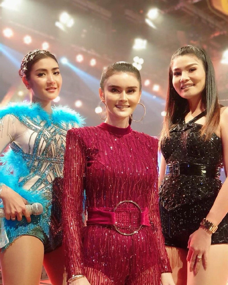 เจนนุ่นโบว์ ซูเปอร์วาเลนไทน์