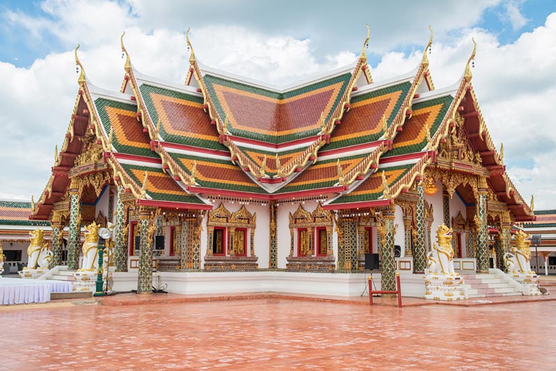 สถานที่ท่องเที่ยวสกลนคร