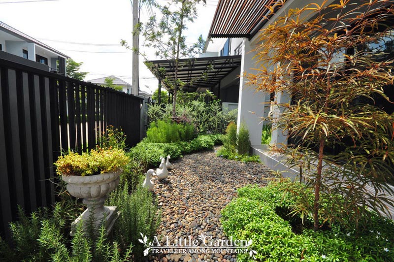 จัดสวนหย่อมสไตล์อังกฤษ