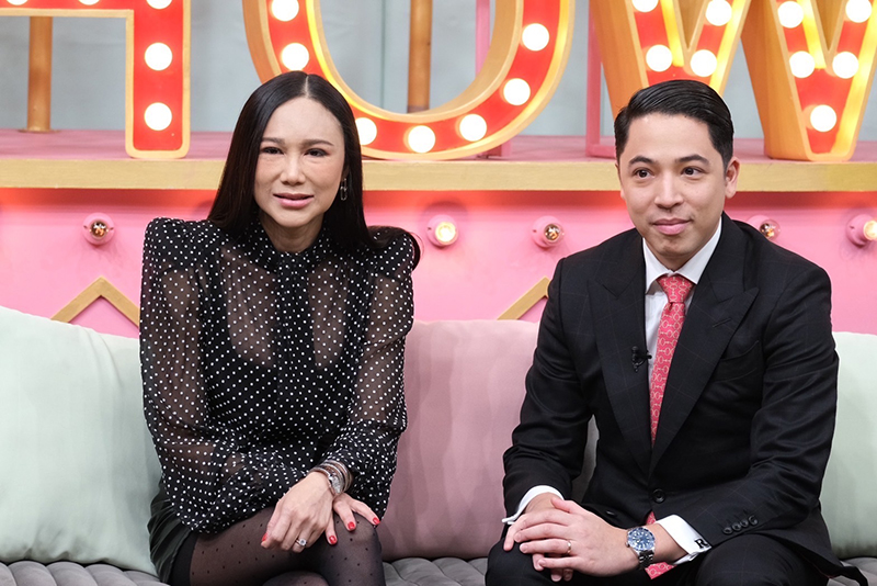 นก ศิขรินธาร