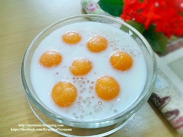 สาคูแคนตาลูปนมสด