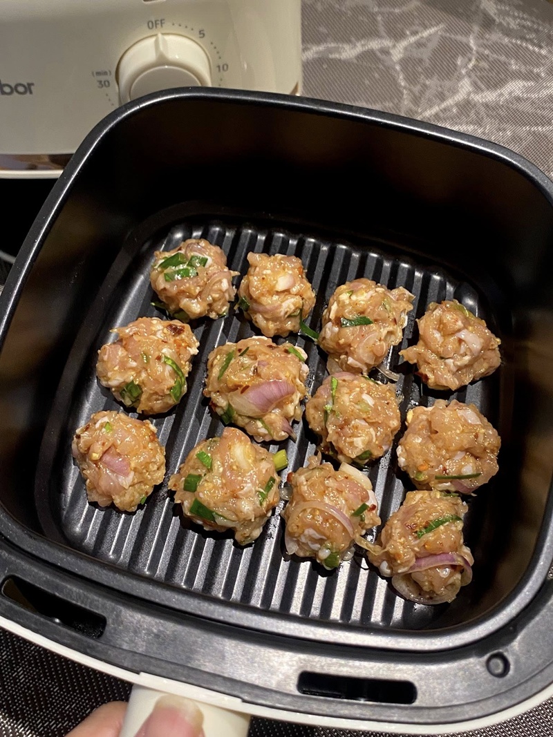 ลาบอกไก่ทอด