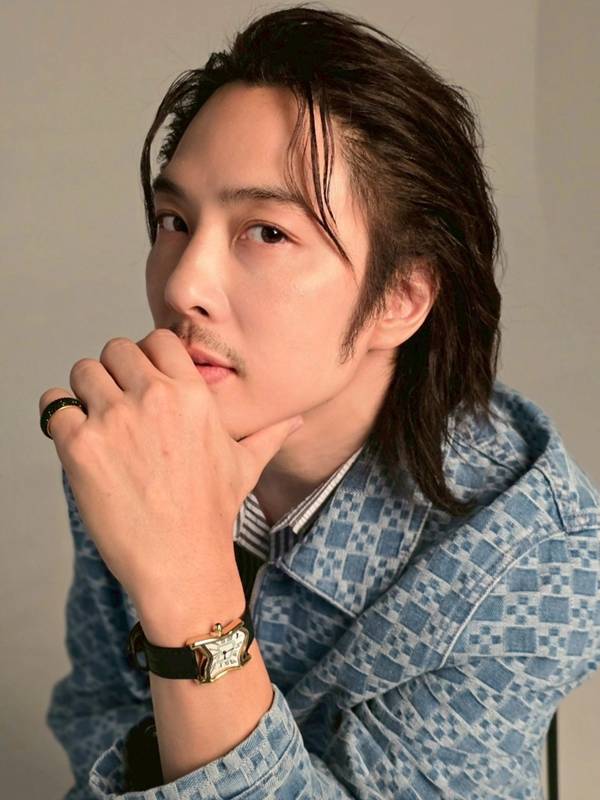 หนึ่ง ETC. วูบล้มกระแทกพื้น