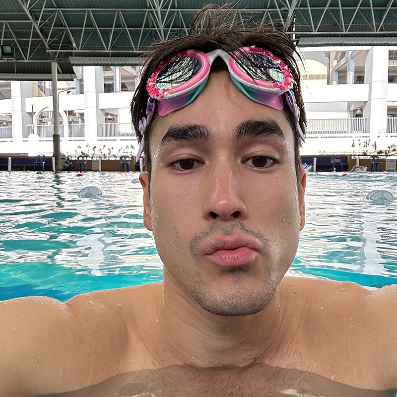 ณเดชน์ คูกิมิยะ 