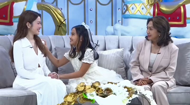 น้องปีใหม่  คุณยายวัจฉสา