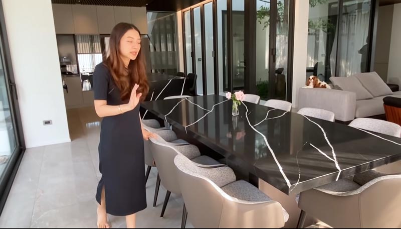 บ้าน มิว นิษฐา