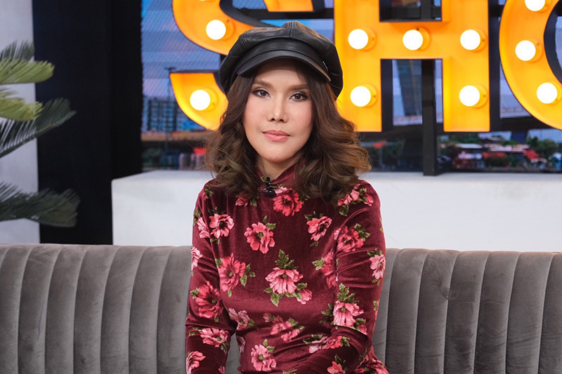 ต้อม รชนีกร 