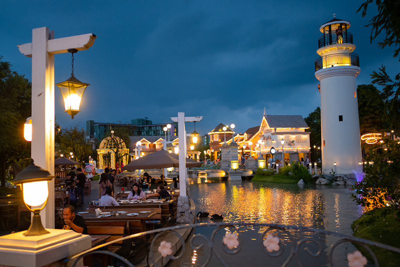 ร้านอาหารวาเลนไทน์ Chocolate Ville