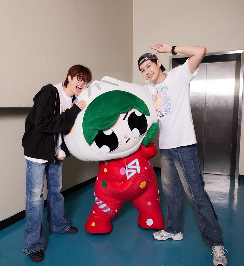 ตุ๊กตาด้อม gmm