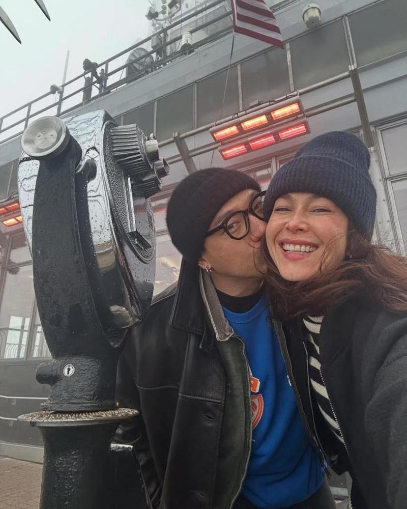 พอลล่า อวดโมเมนต์ควง เต้ บรม เดตหวานที่สวนสนุกญี่ปุ่น 