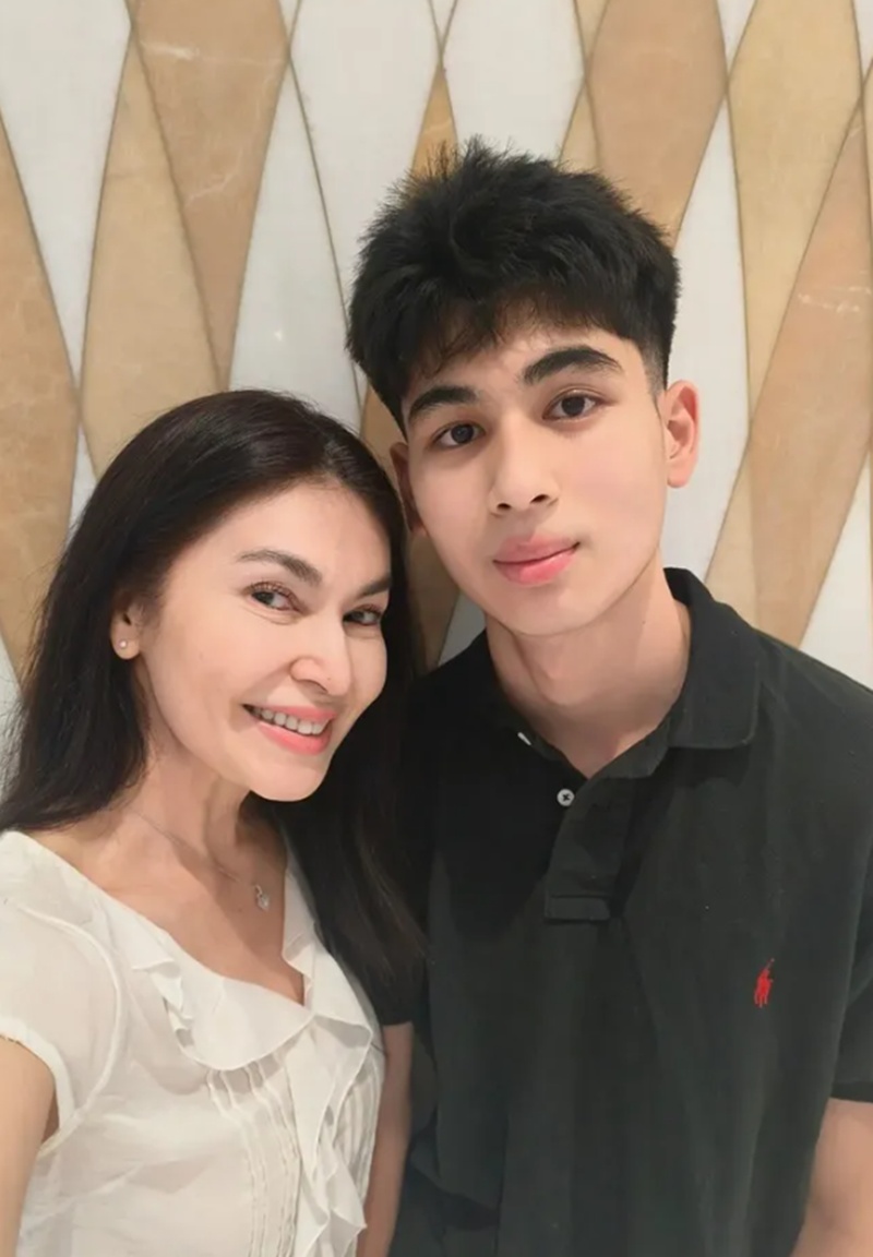 น้องไตตั้น