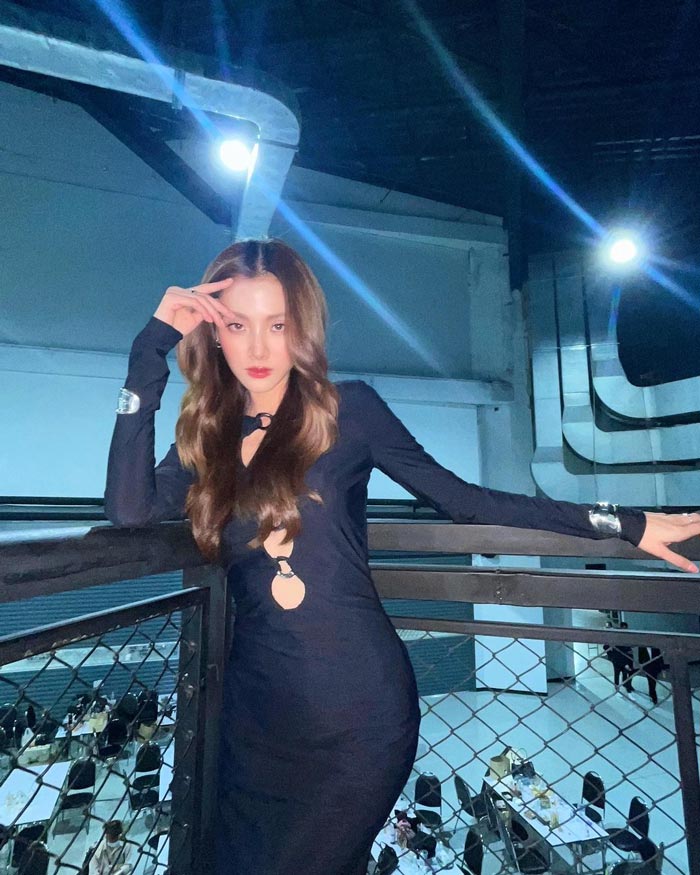 ใบเฟิร์น พิมพ์ชนก