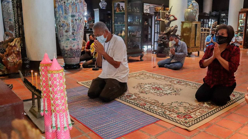 วันเข้าพรรษา สวนนงนุช พัทยา