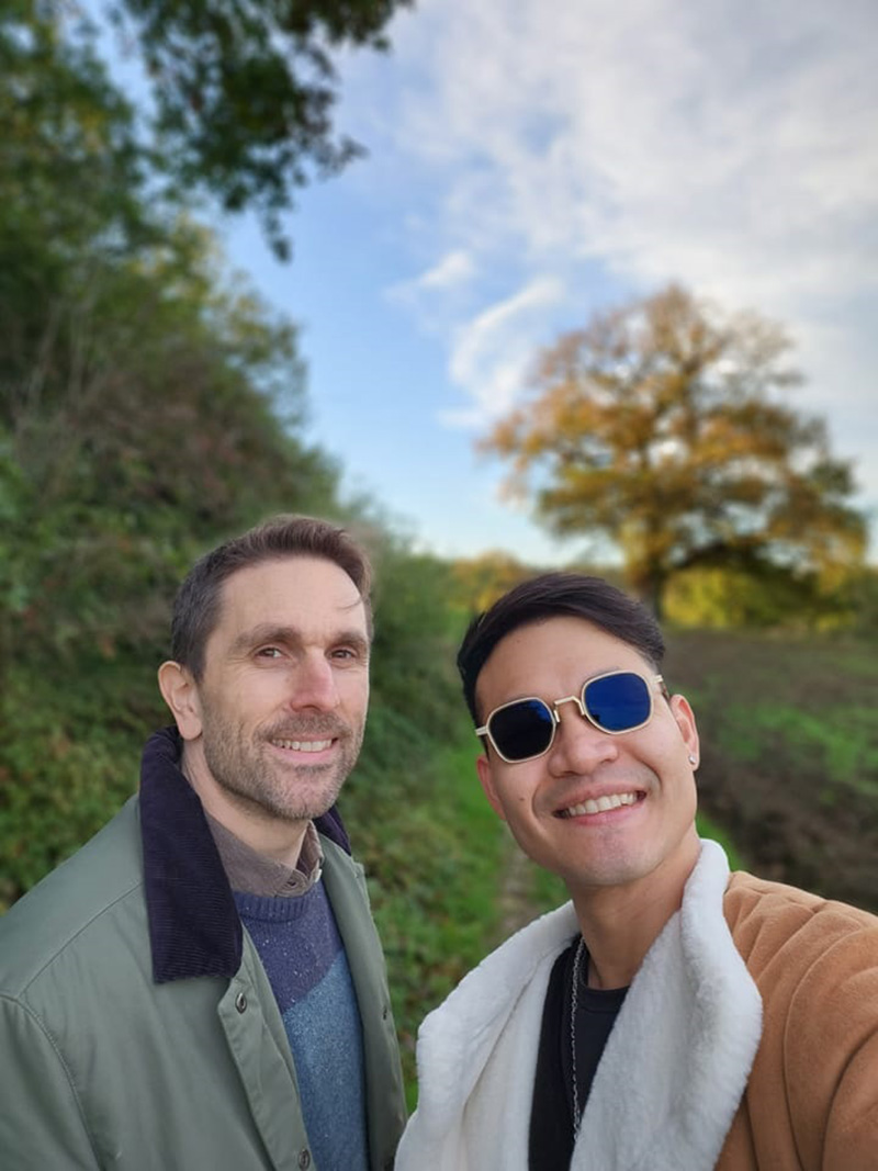  หวานชื่น ครูลูกกอล์ฟ ควงแฟนหนุ่ม จดทะเบียนสมรส